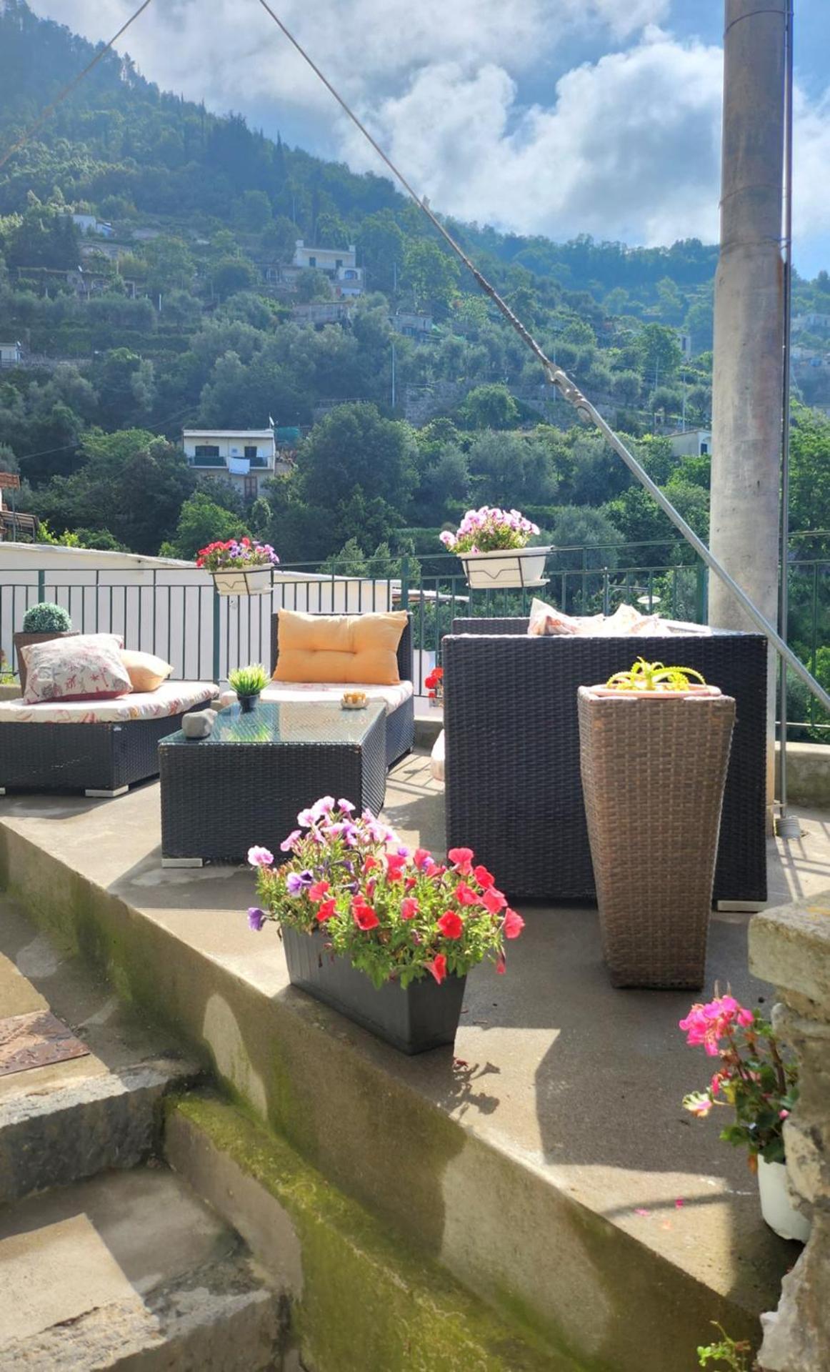 Yourhome - La Dimora Di Nonna Angela Positano Exterior photo